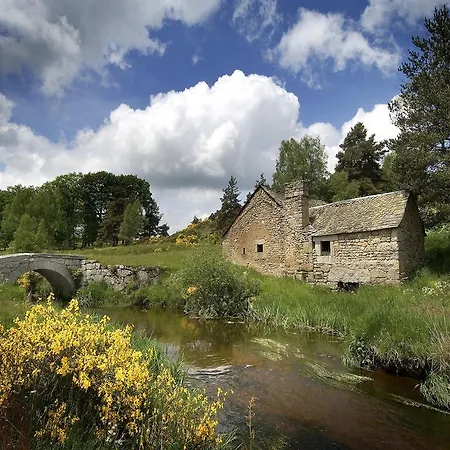 Le Gevaudan Bed and Breakfast Fontans